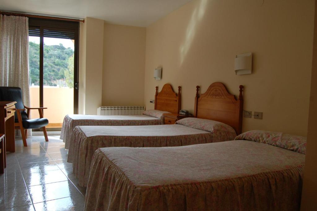 Hotel Llucena Lucena del Cid Camera foto
